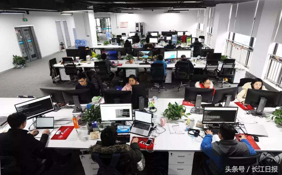 這家給小米、斗魚提供網絡安全服務的企業,“研發大腦”設在光谷