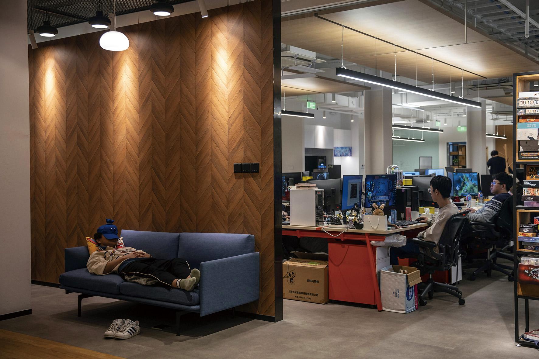 公司要給我們換外包公司_外包公司進(jìn)入公司沒(méi)進(jìn)項(xiàng)目_pc外包公司